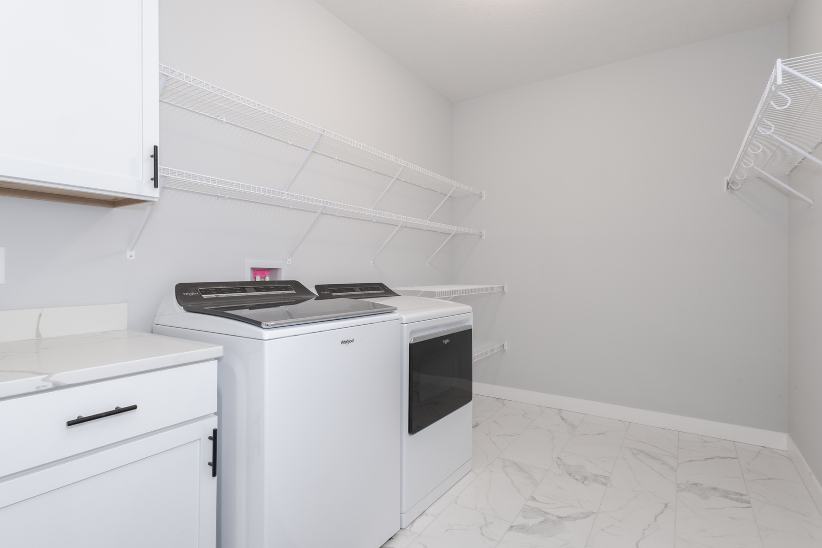 1732 Eide Road Bloomington, IL 61704 - Photo 27 of 51 Gallery Image 27