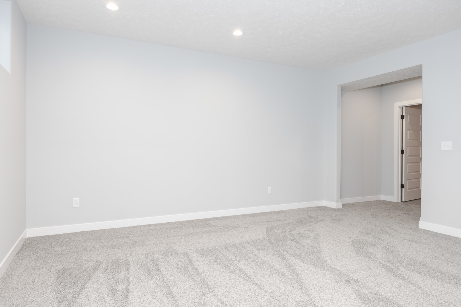 1732 Eide Road Bloomington, IL 61704 - Photo 32 of 51 Gallery Image 32
