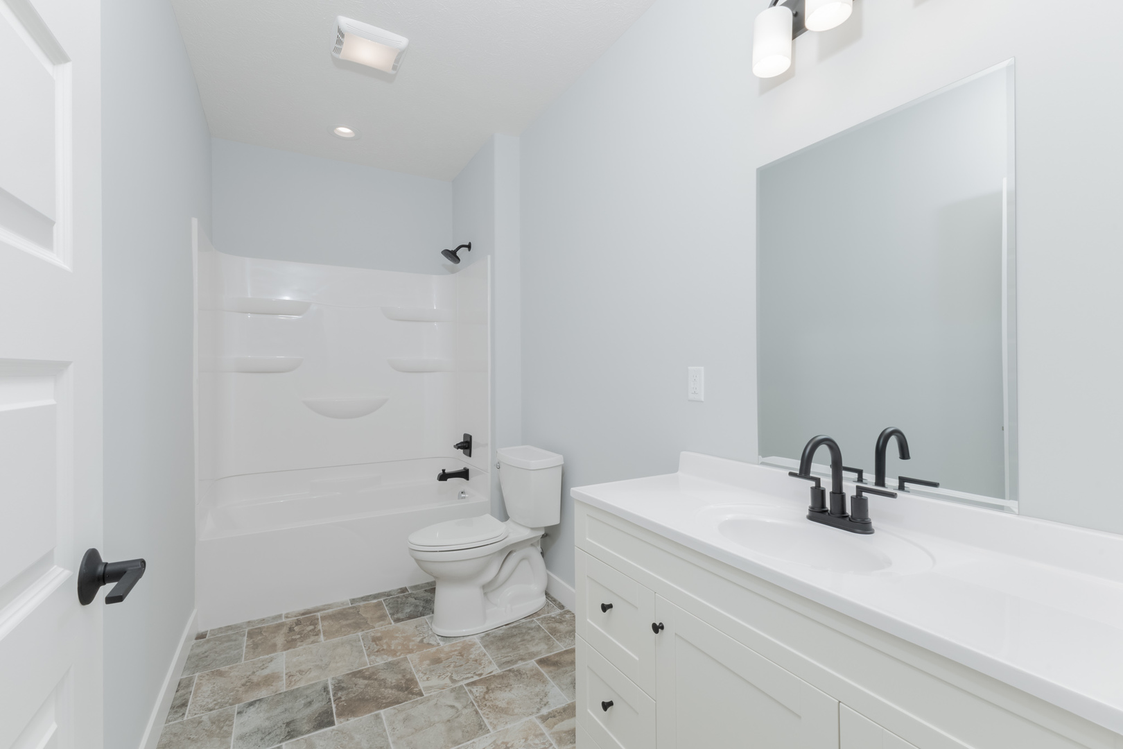 1732 Eide Road Bloomington, IL 61704 - Photo 33 of 51 Gallery Image 33