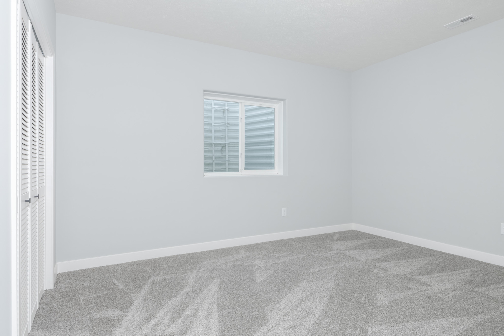 1732 Eide Road Bloomington, IL 61704 - Photo 34 of 51 Gallery Image 34