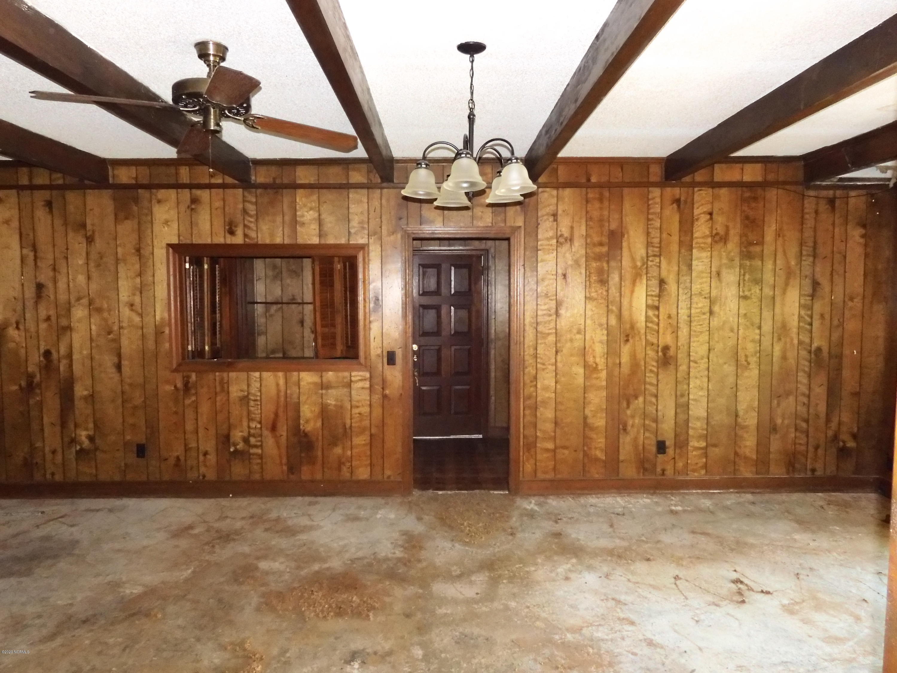 2800 Hodges Road Kinston, NC 28504 - Photo 14 of 23 DEN