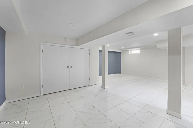 $535,000 | 14 Schiverea Avenue, Freehold, NJ 07728