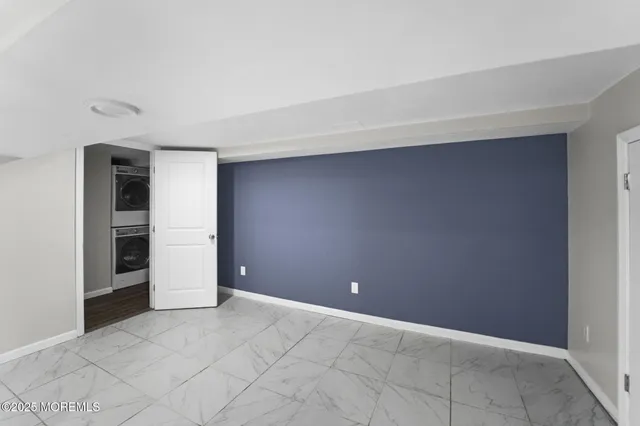 $535,000 | 14 Schiverea Avenue, Freehold, NJ 07728