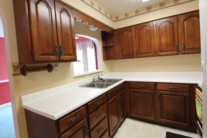 6335 Aracoma Road Huntington, WV 25705 - Photo 10 of 31 Gallery Image 10