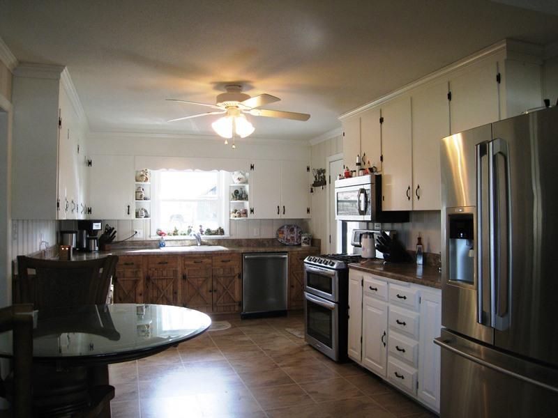 643 Horton Road Southeast Cleveland, TN 37323 - Photo 2 of 30 2
