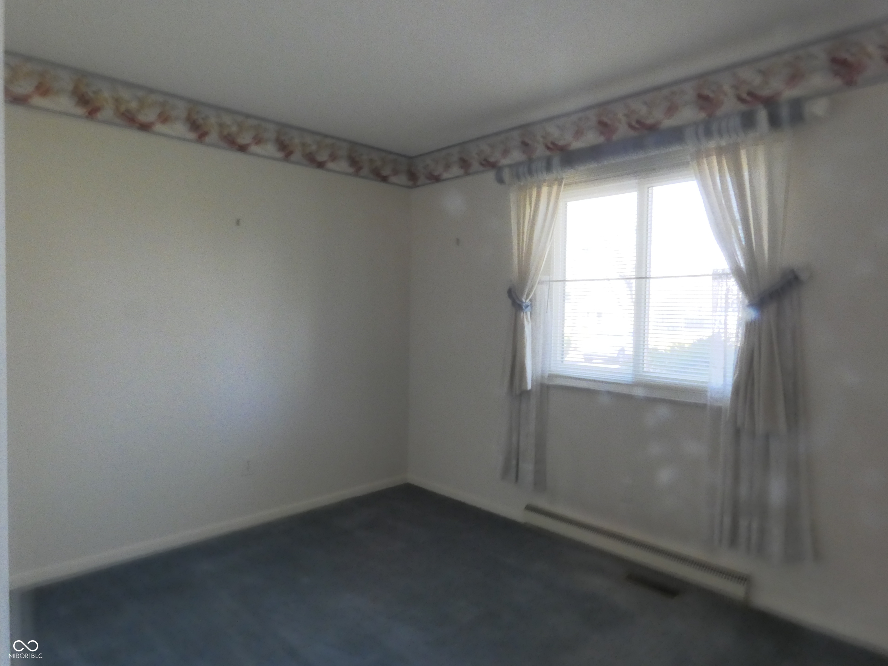 9395 Thompson Road Indianapolis, IN 46239 - Photo 9 of 13 Gallery Image 9