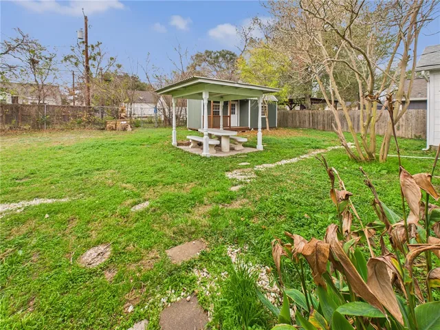 $1,800 | 1206 East 30th Street, Bryan, TX 77802