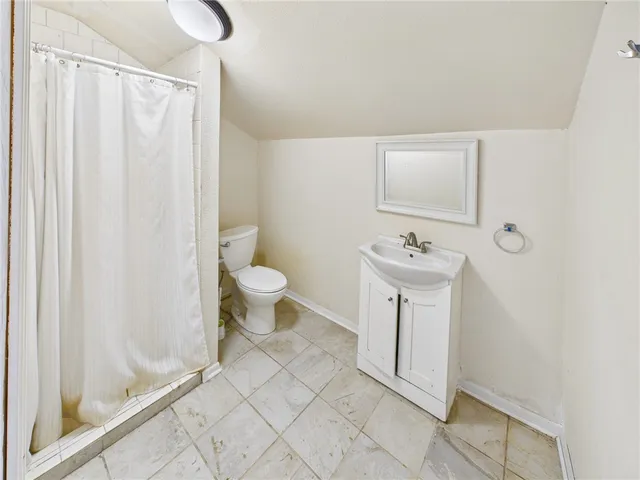 $1,800 | 1206 East 30th Street, Bryan, TX 77802