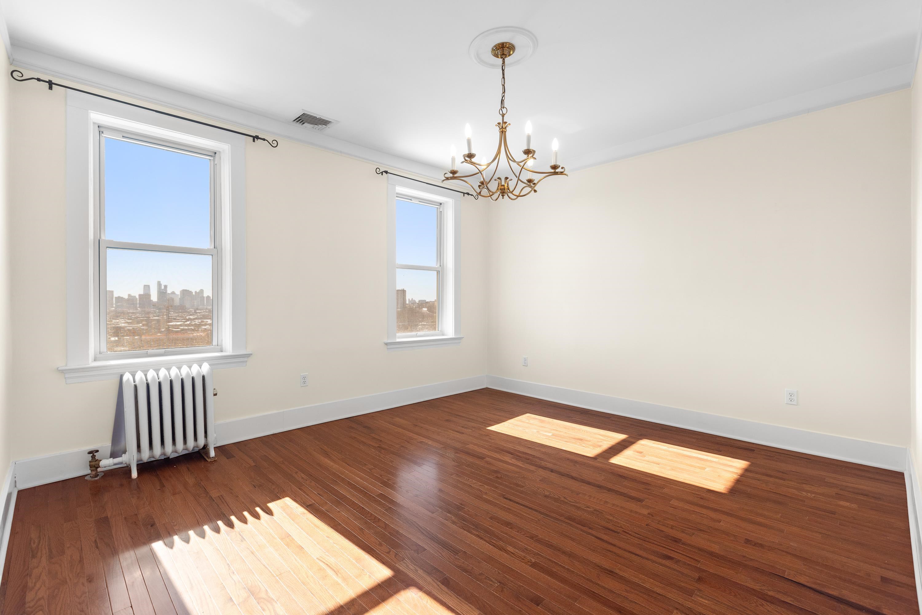 350 Mountain Road Union City, NJ 07087 - Photo 2 of 13