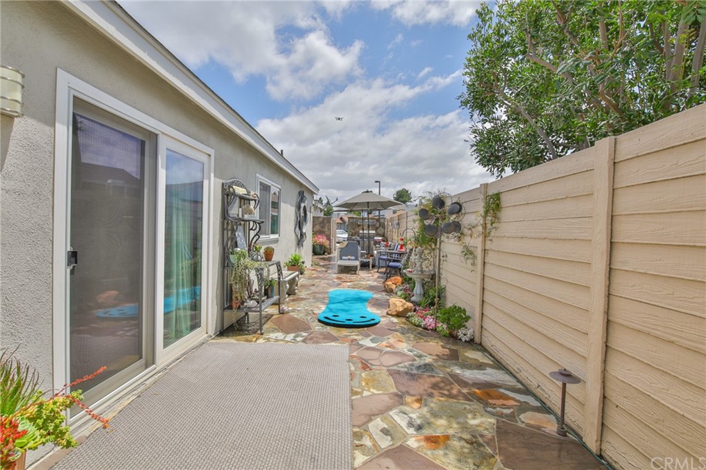 38 Racing Wind Irvine, CA 92614 - Photo 38 of 56