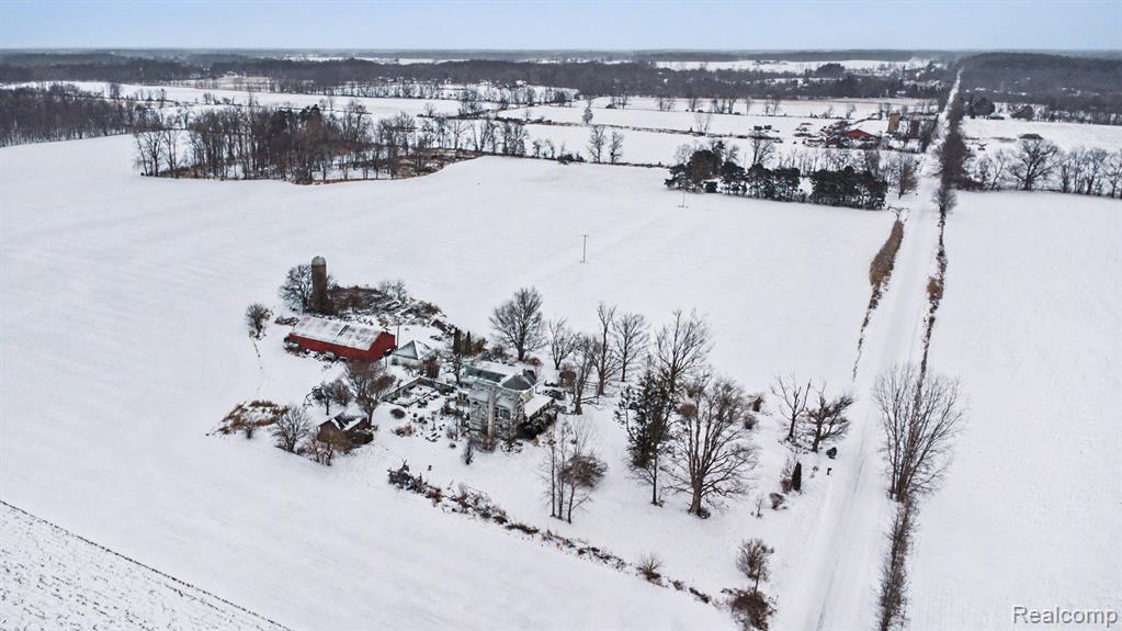 12102 Rolston Road Byron, MI 48418 - Photo 26 of 31