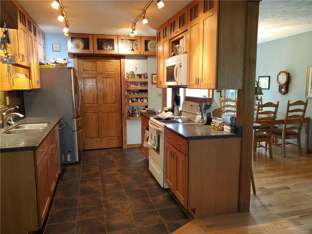 4565 Liberty Loop Road Martinsville, IN 46151 - Photo 12 of 23 Gallery Image 12
