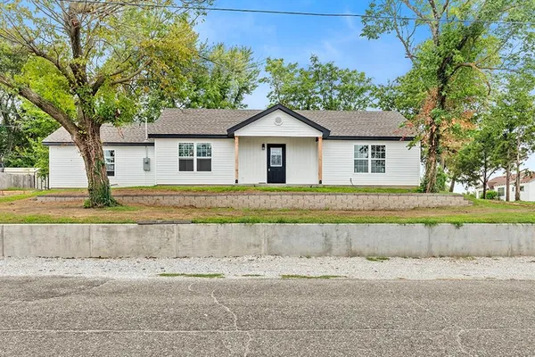 204 East 8th Street, Galena, KS 66739