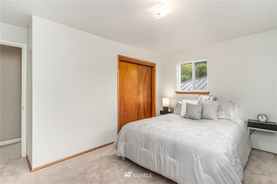 4954 Southwest Forney Street Seattle, WA 98116 - Photo 23 of 23 Gallery Image 23