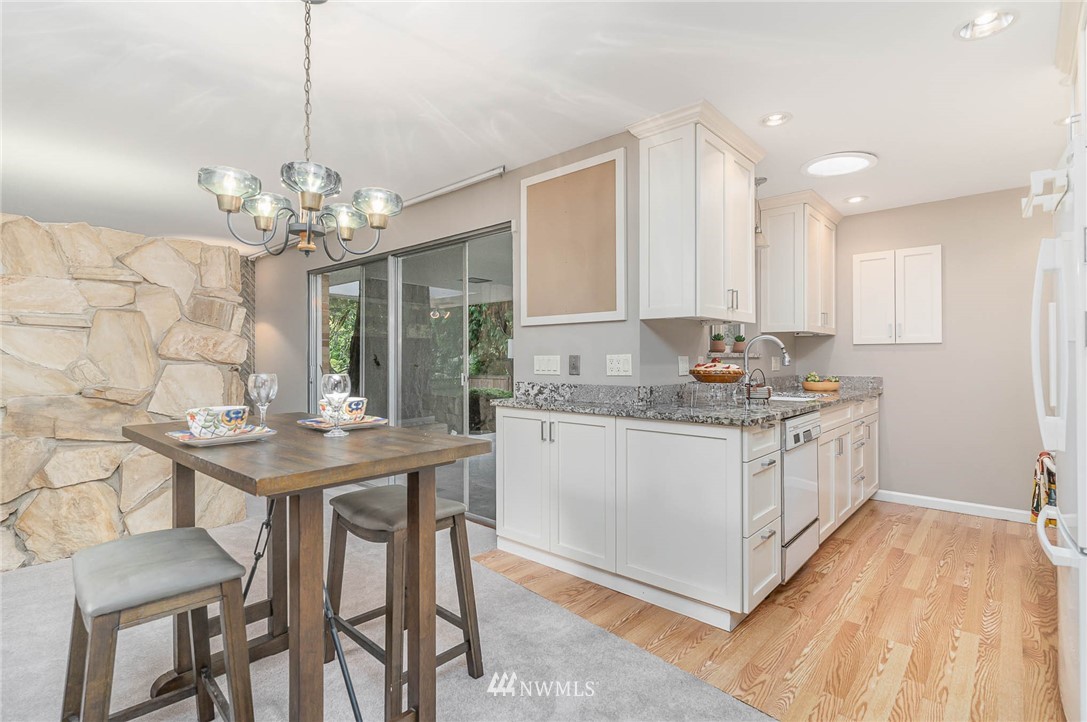 4954 Southwest Forney Street Seattle, WA 98116 - Photo 10 of 23 Gallery Image 10