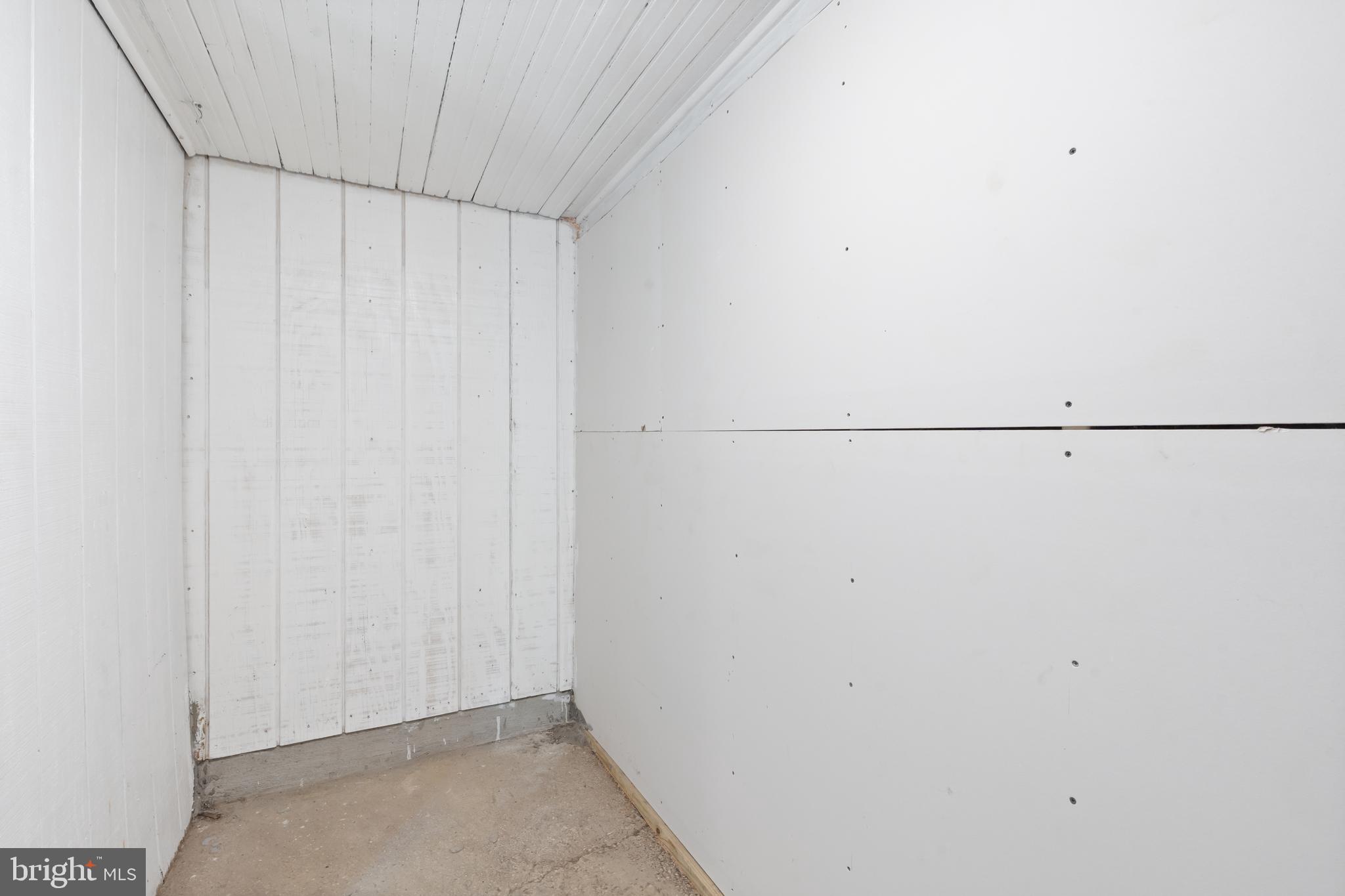 4400 6th Street Baltimore, MD 21225 - Photo 33 of 45 a view of a closet