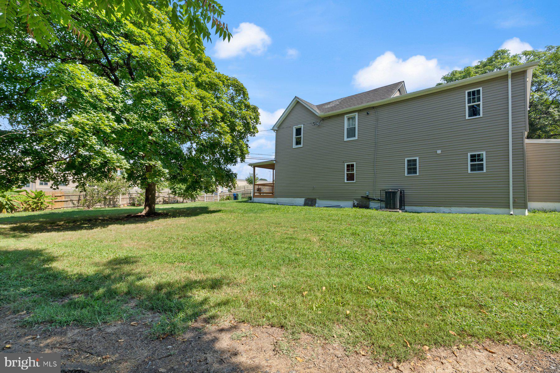 4400 6th Street Baltimore, MD 21225 - Photo 40 of 45 a front view of house with yard