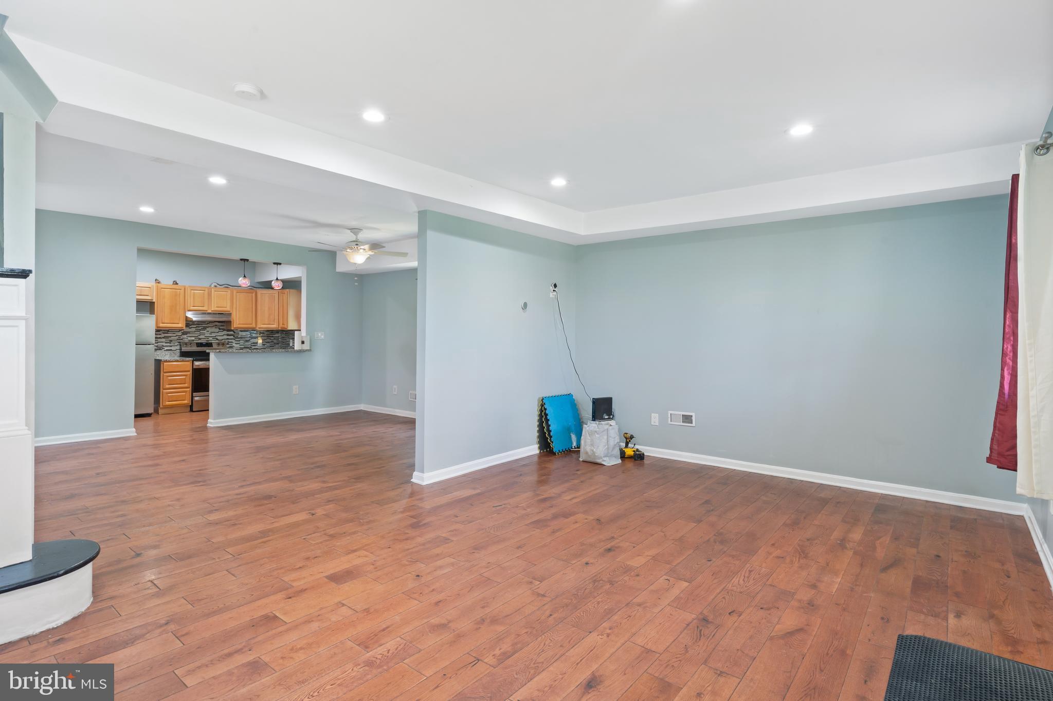 4400 6th Street Baltimore, MD 21225 - Photo 6 of 45 a view of an empty room