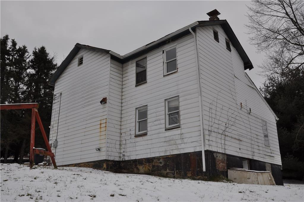 350 Victory Road Saxonburg, PA 16056 - Photo 3 of 9 Gallery Image 3