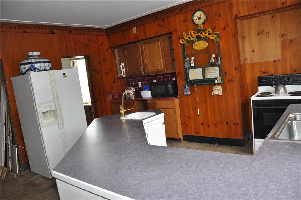 350 Victory Road Saxonburg, PA 16056 - Photo 5 of 9 Gallery Image 5