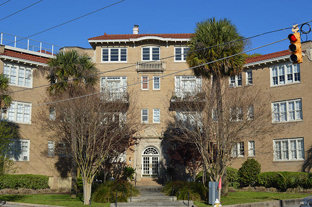 63 Rutledge Avenue, Unit 22 Charleston, SC 29401 - Photo 1 of 7 Exterior_trulia