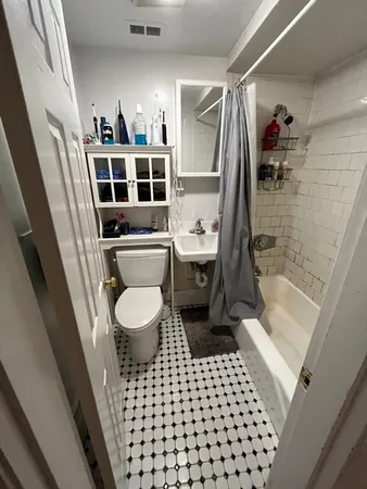 $5,500 | 290 Commonwealth Avenue, Unit A, Boston, MA 02115