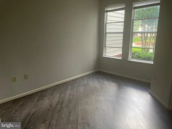 $2,000 | 2665 Prosperity Avenue, Unit 126, Fairfax, VA 22031