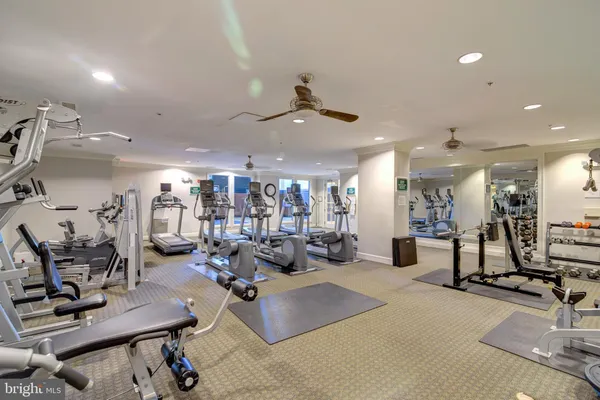 $2,000 | 2665 Prosperity Avenue, Unit 126, Fairfax, VA 22031