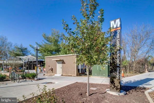 $2,000 | 2665 Prosperity Avenue, Unit 126, Fairfax, VA 22031