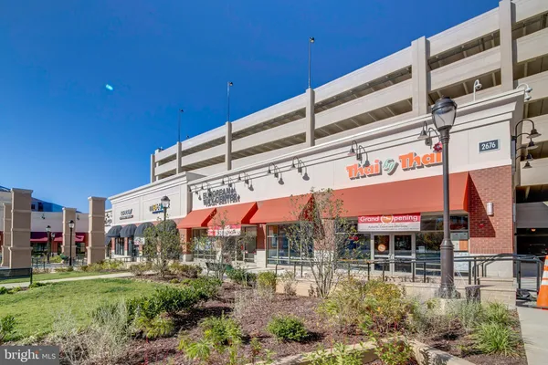 $2,000 | 2665 Prosperity Avenue, Unit 126, Fairfax, VA 22031