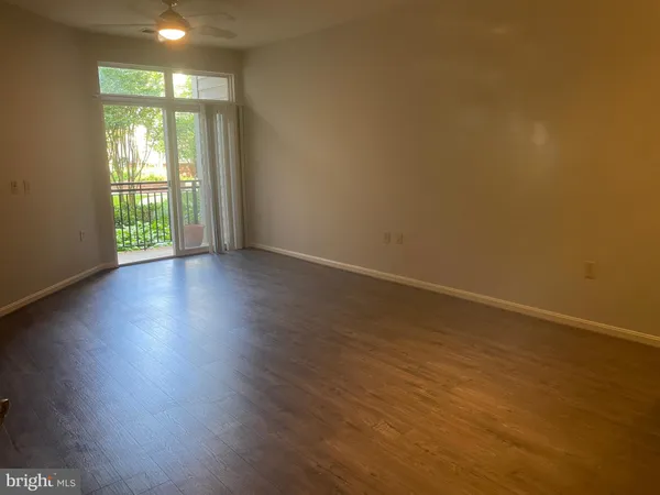 $2,000 | 2665 Prosperity Avenue, Unit 126, Fairfax, VA 22031