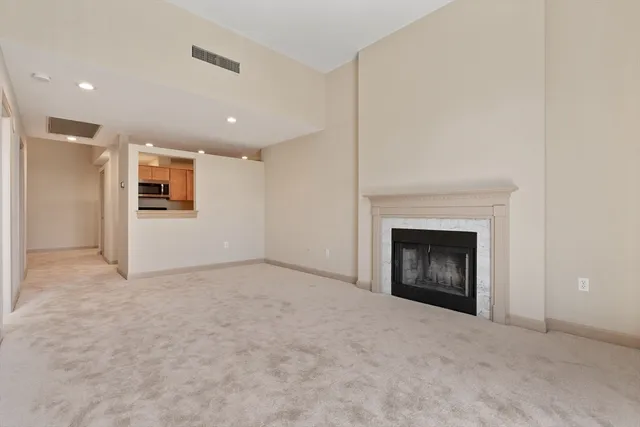 $3,850 | 550 Washington Street, Unit 107, Braintree, MA 02184