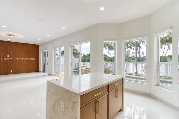 $7,000 | 5363 Southwest 38th Avenue, Hollywood, FL 33312