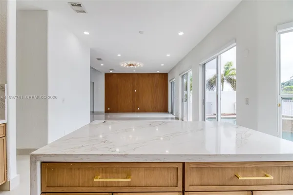 $7,000 | 5363 Southwest 38th Avenue, Hollywood, FL 33312