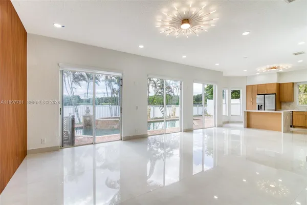 $7,000 | 5363 Southwest 38th Avenue, Hollywood, FL 33312