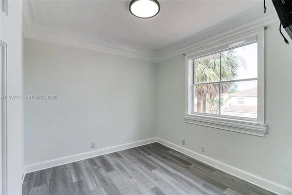 $7,000 | 5363 Southwest 38th Avenue, Hollywood, FL 33312