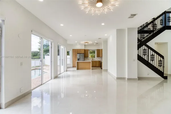 $7,000 | 5363 Southwest 38th Avenue, Hollywood, FL 33312