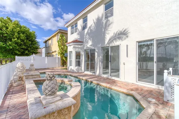 $7,000 | 5363 Southwest 38th Avenue, Hollywood, FL 33312