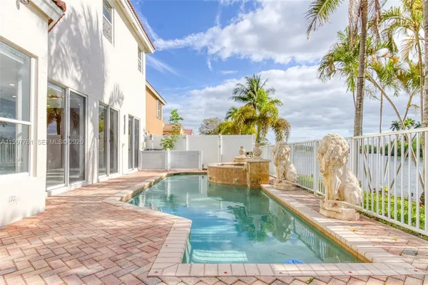 $7,000 | 5363 Southwest 38th Avenue, Hollywood, FL 33312