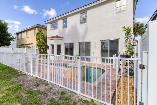 $7,000 | 5363 Southwest 38th Avenue, Hollywood, FL 33312