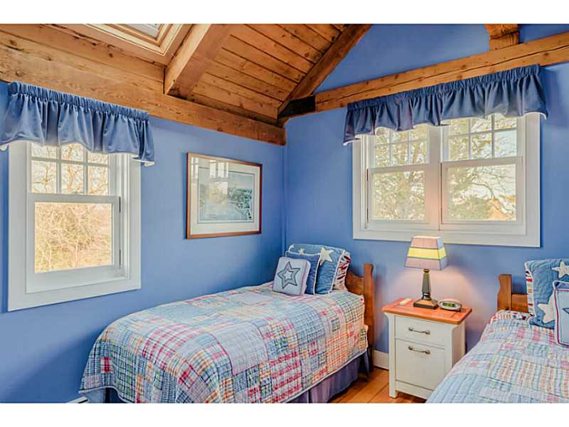 6 Round Hill Road Westerly, RI 02891 - Photo 16 of 25 Bedroom.
