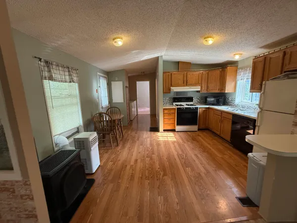 $115,000 | 101 Robin Hood Lane, Exeter, NH 03833