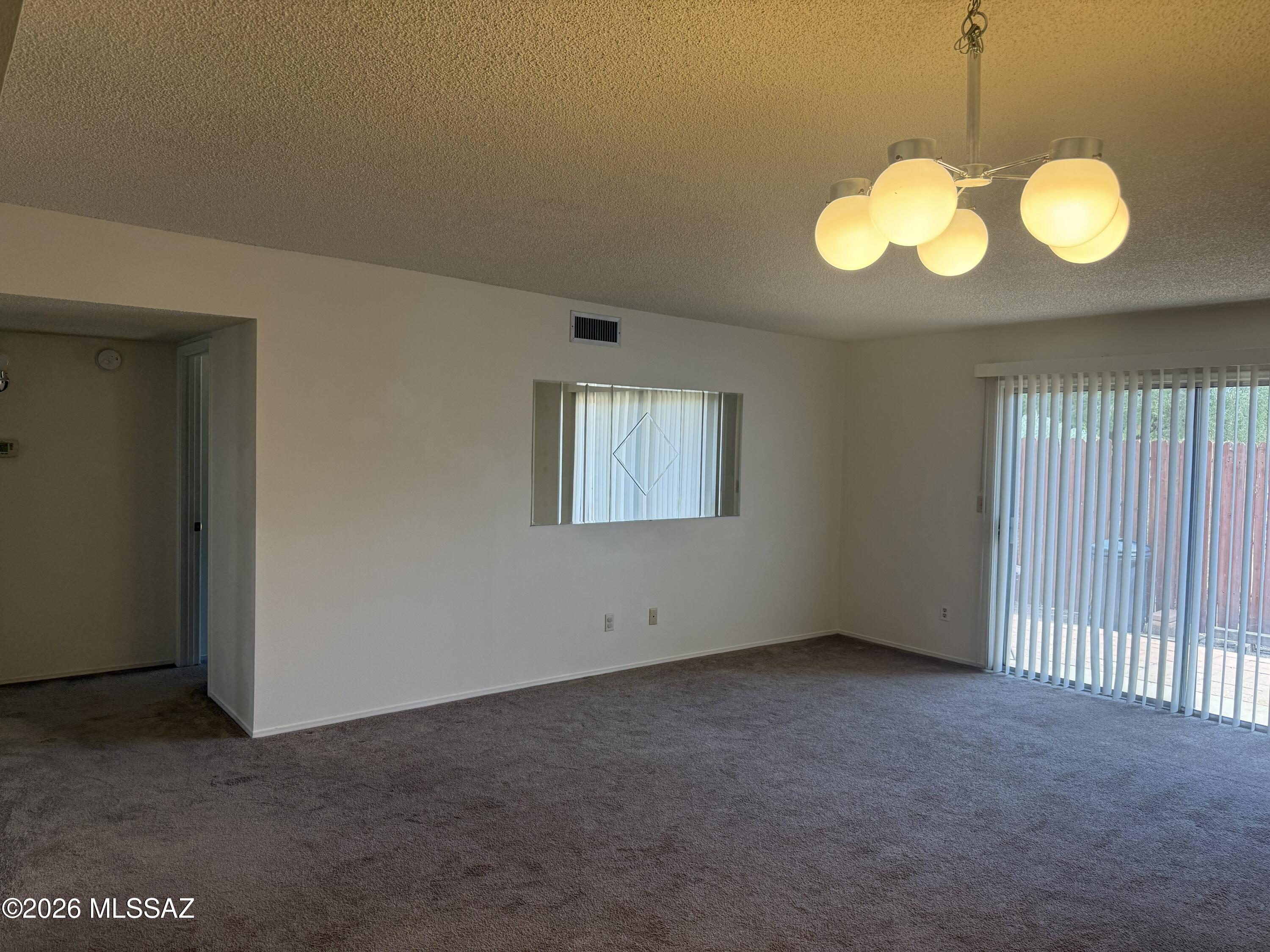 964 South Pantano Road Tucson, AZ 85710 - Photo 17 of 22 Living Room 3