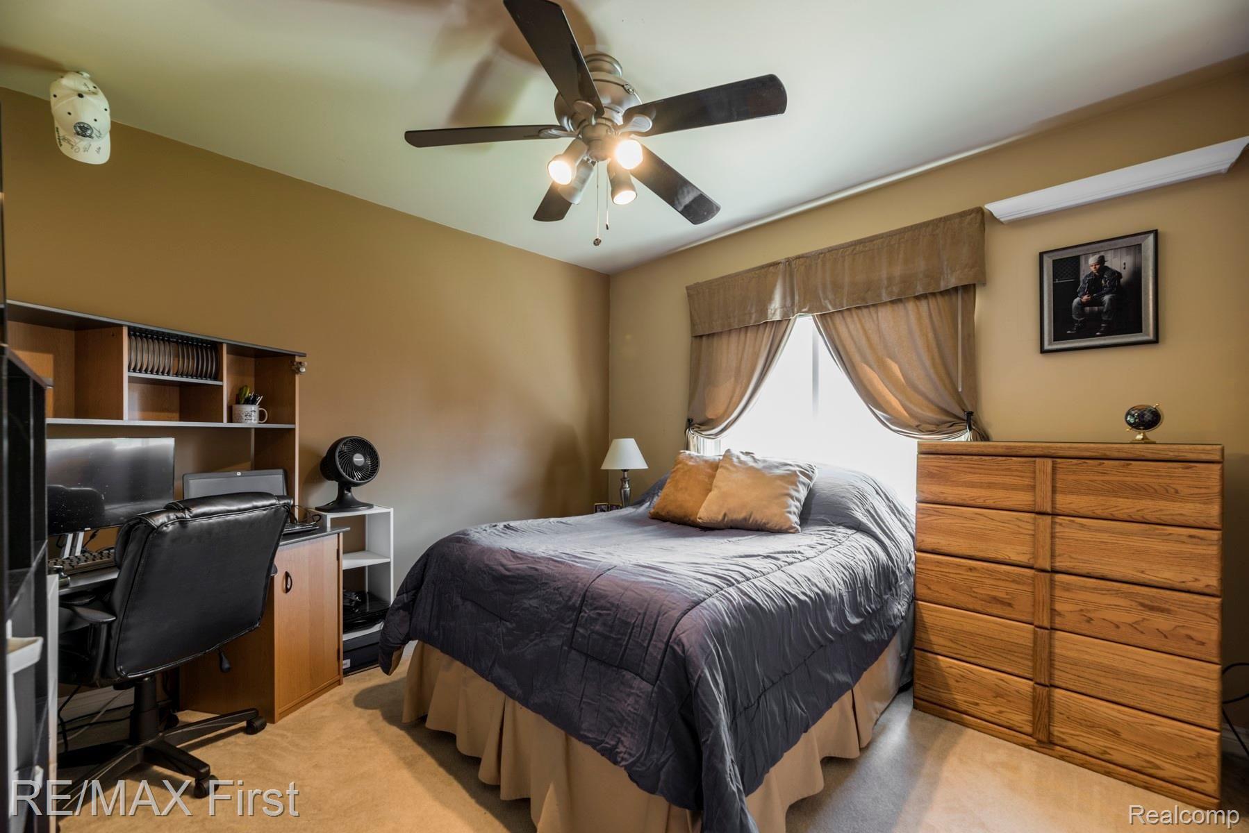 1374 Tulberry Court Rochester, MI 48306 - Photo 39 of 52 39.jpg