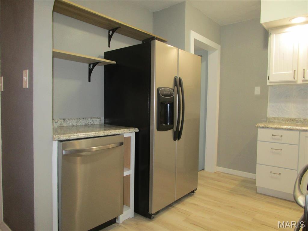 7 Pineview Lane Collinsville, IL 62234 - Photo 19 of 63