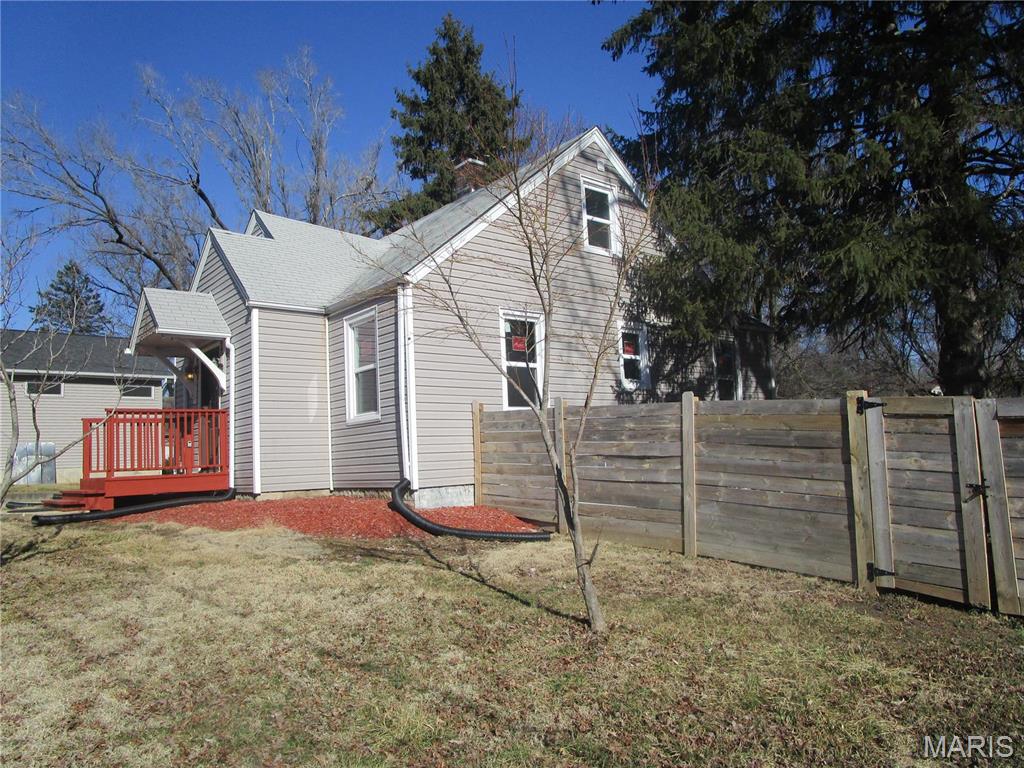 7 Pineview Lane Collinsville, IL 62234 - Photo 2 of 63