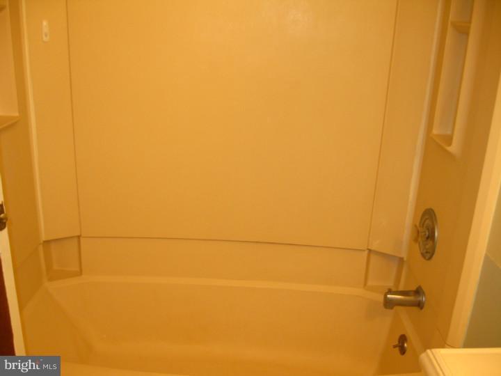 135 Media Road Oxford, PA 19363 - Photo 11 of 25 Gallery Image 11