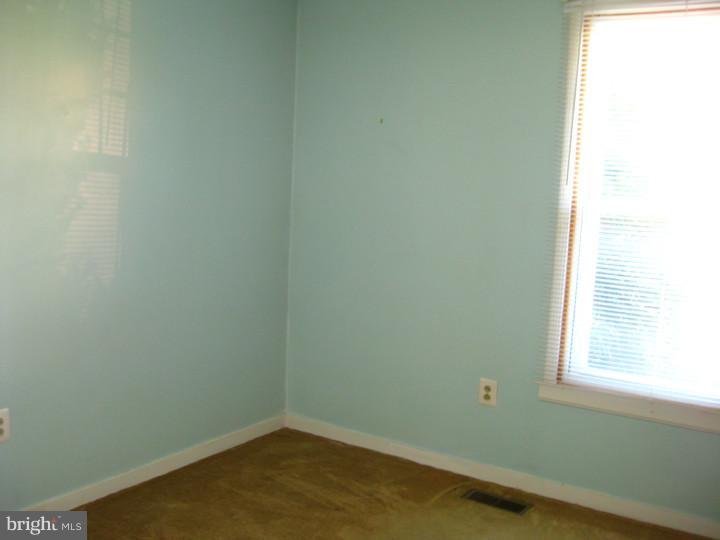 135 Media Road Oxford, PA 19363 - Photo 14 of 25 Gallery Image 14