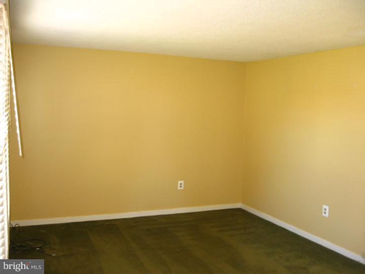 135 Media Road Oxford, PA 19363 - Photo 5 of 25 Gallery Image 5