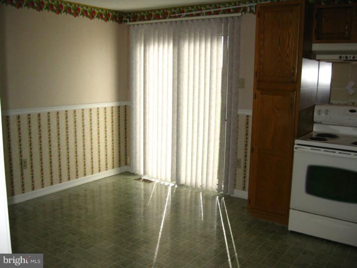135 Media Road Oxford, PA 19363 - Photo 8 of 25 Gallery Image 8